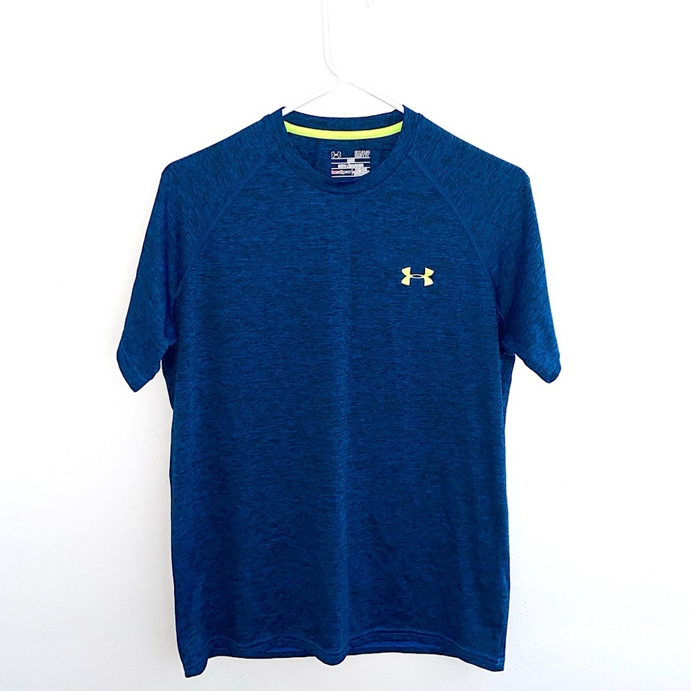 🌈Under Armour Men’s Heatgear Loose Shirt Size S